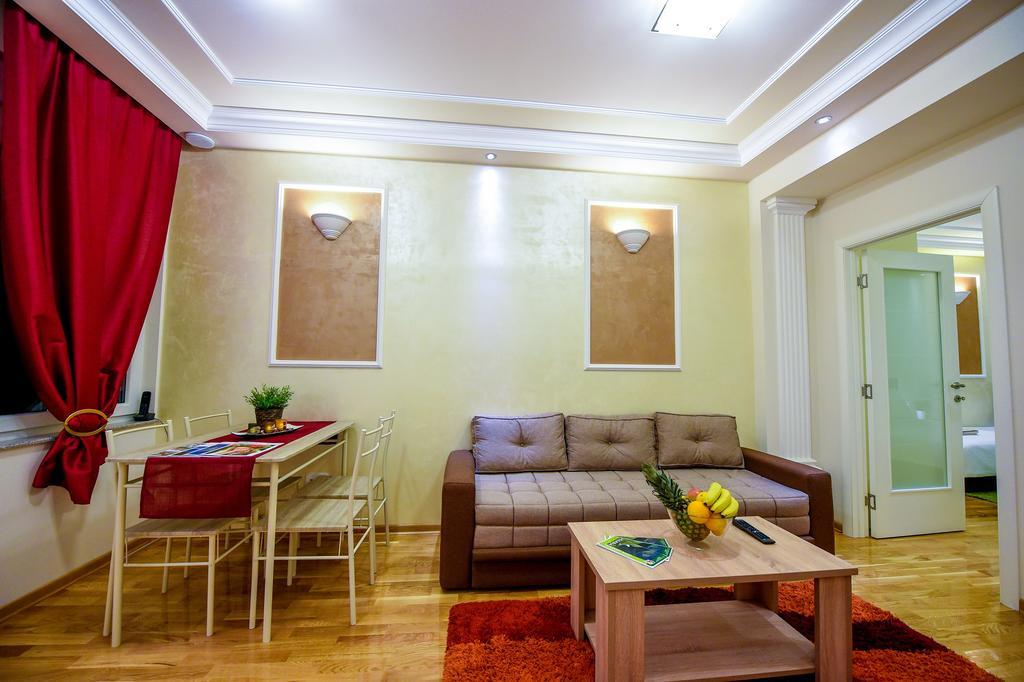 בלגרד Apartment Sweet House Politika מראה חיצוני תמונה