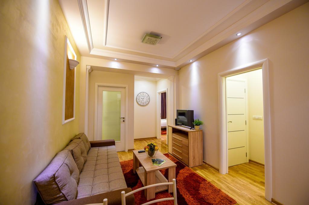 בלגרד Apartment Sweet House Politika מראה חיצוני תמונה