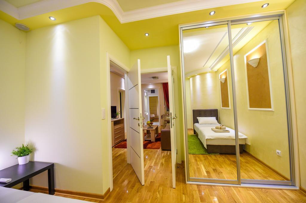 בלגרד Apartment Sweet House Politika מראה חיצוני תמונה