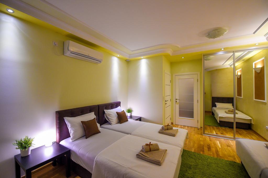 בלגרד Apartment Sweet House Politika מראה חיצוני תמונה