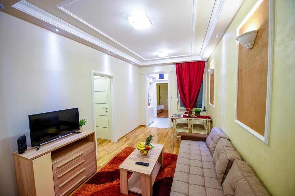 בלגרד Apartment Sweet House Politika מראה חיצוני תמונה
